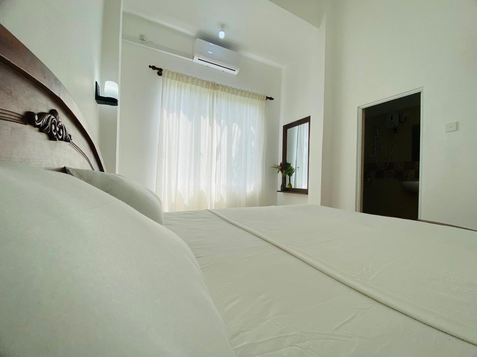 New Sandaruvilla Weligama Bagian luar foto